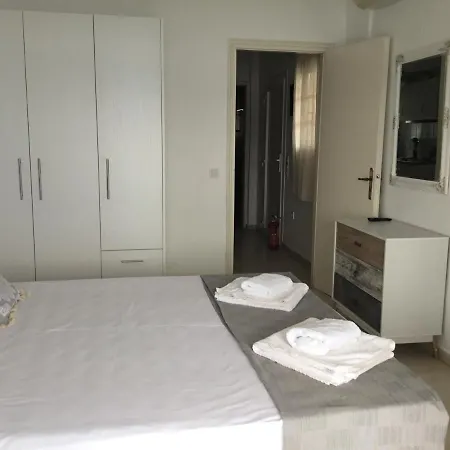 Corfu Island In By Seaside בית נופש קאסיופי